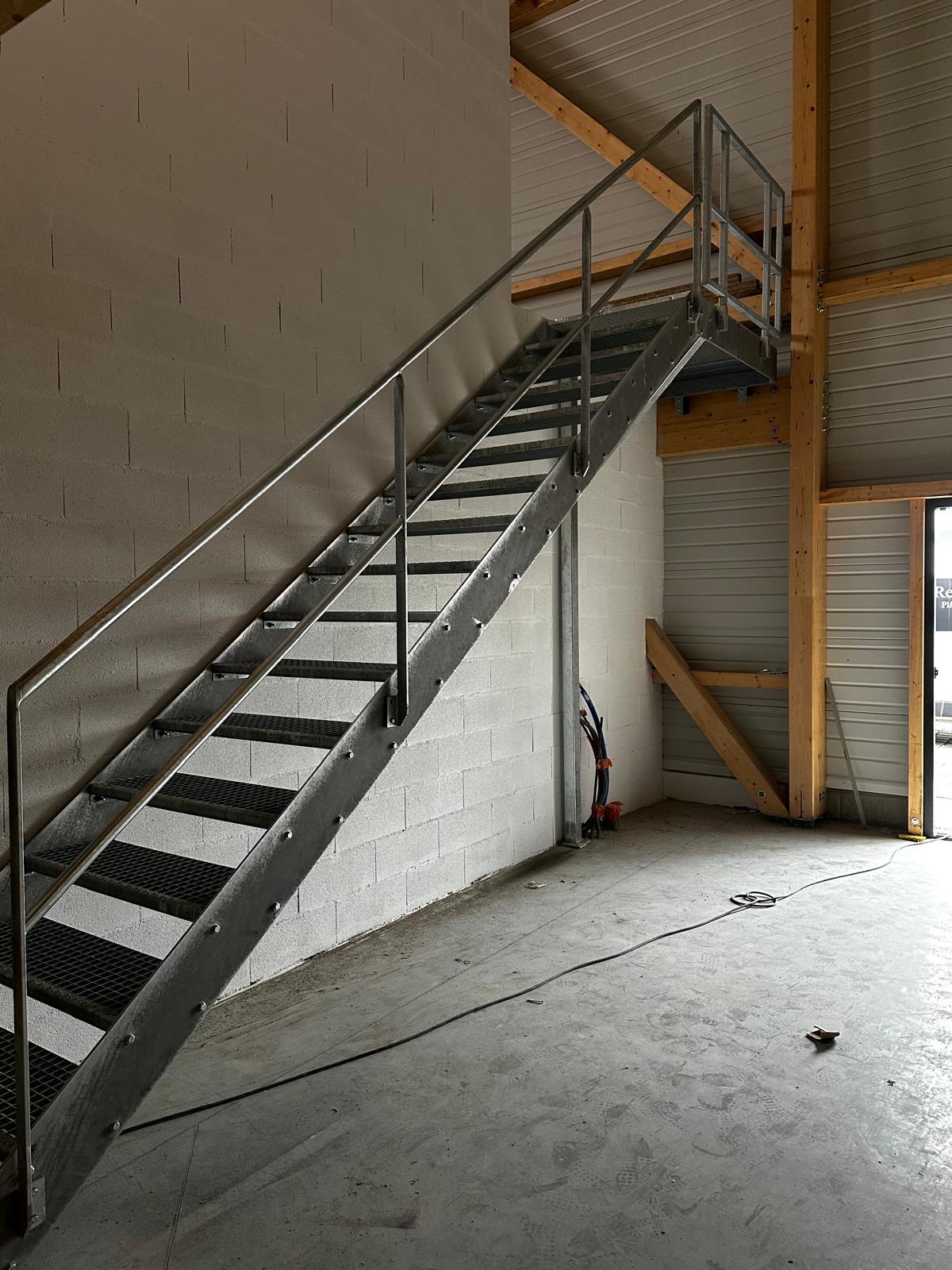 ESCALIER INDUSTRIEL