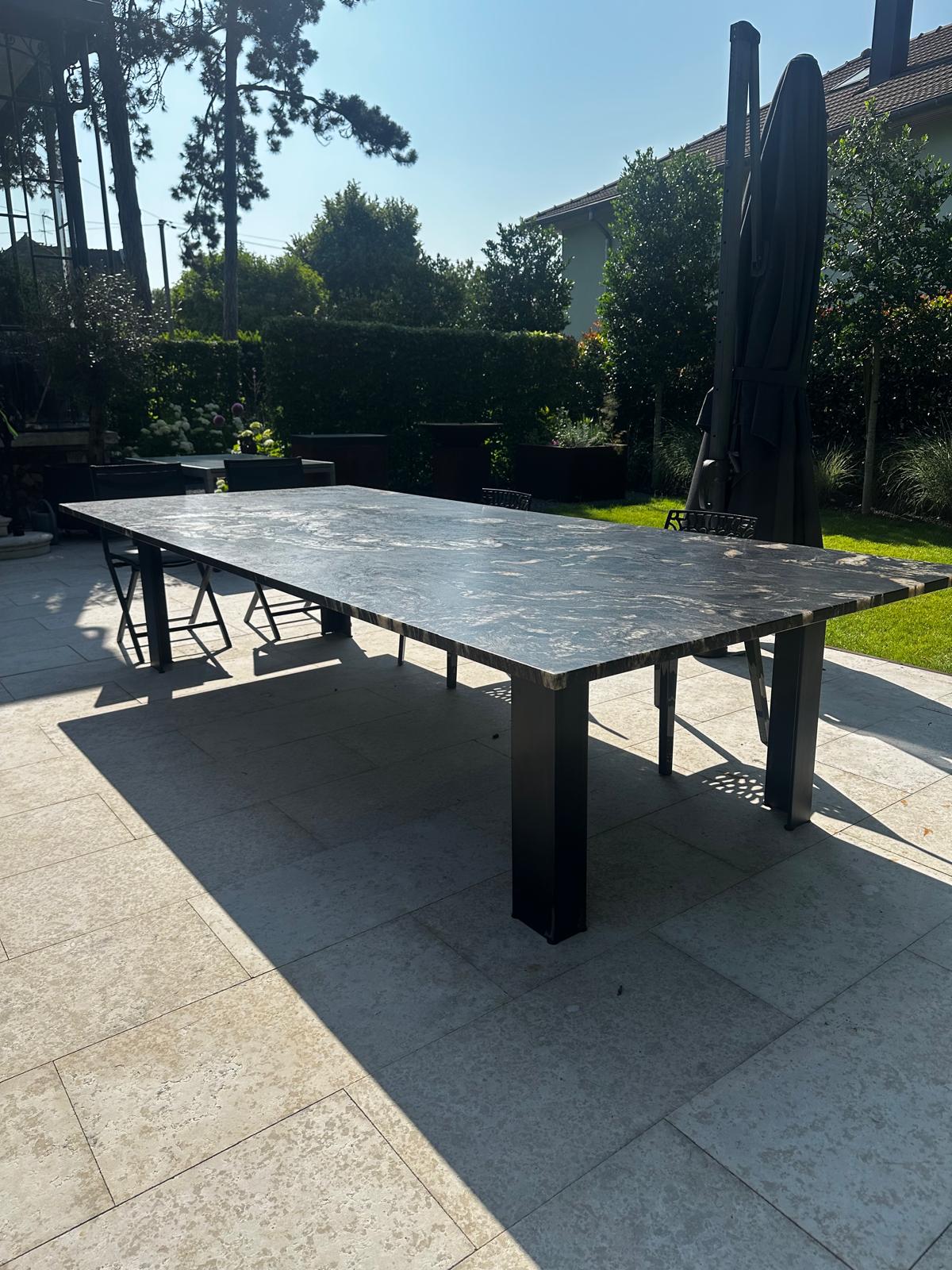 Table, exterieur, sur mesure, pied de table,